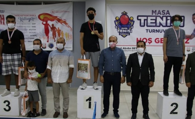 Urfa'da 250 sporcunun yarıştığı turnuva sona erdi