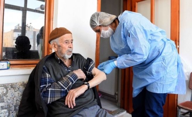 Yaşlı ve engelli ödemeleri bugün başladı