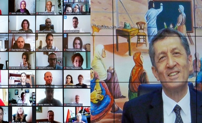 Bakan Selçuk, rehber öğretmenlerle buluştu