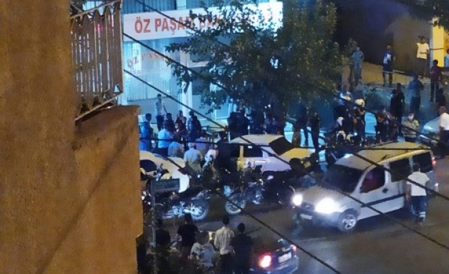 Şanlurfa'da iki grup arasında kavga: Yaralılar var