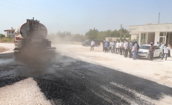 Haliliye kırsalında asfalt çalışmaları sürüyor