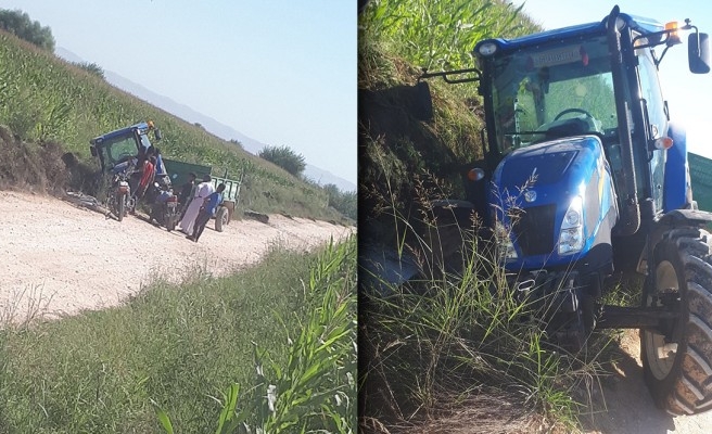 Urfa'da traktör devrildi: Sürücü yaralandı
