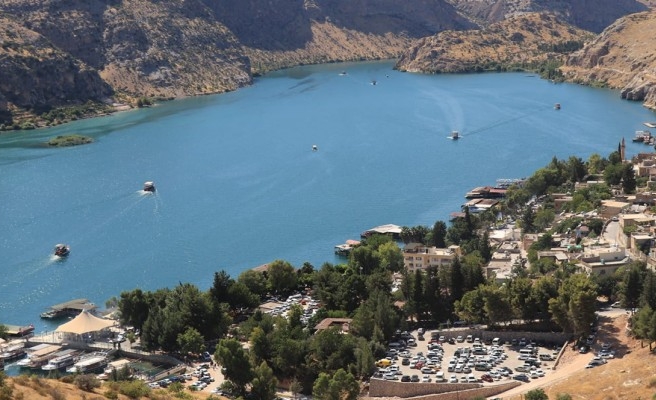 Saklı Cennet’te göl temizliği ve ağaç dikimi yapılacak