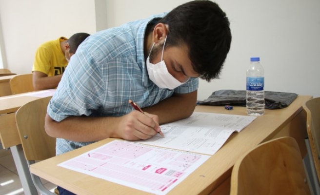 Haliliye'de açılan YKS kurslarına katılmak için SBS yapıldı!