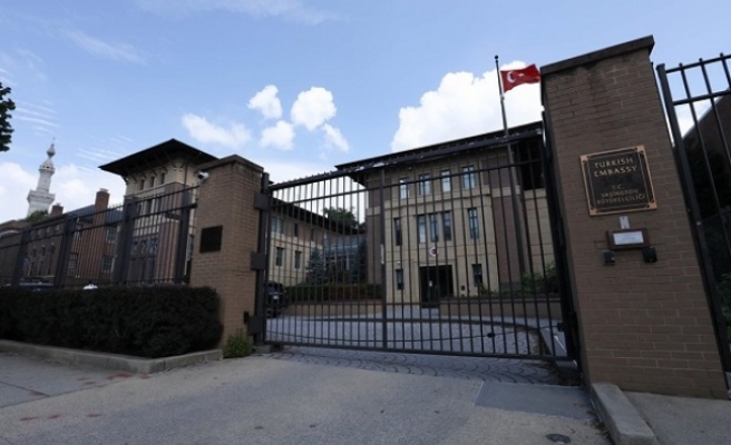 Bakan Selçuk: Yurt Dışında Yaşayan 34 Bin Vatandaşımıza ‘Ses’ Olduk