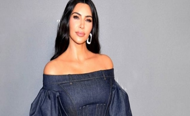 Kardashian’dan Skandal Paylaşım