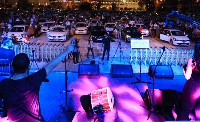 Şanlıurfa'da bir ilk daha! Açık Hava Otomobil Konseri