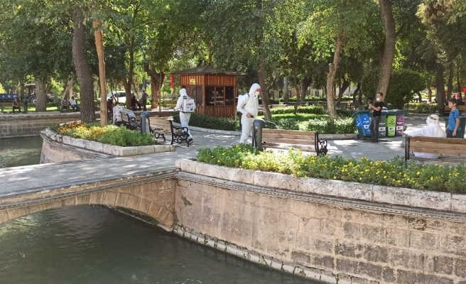 Korona temizliği! Balıklıgöl dezenfekte edildi