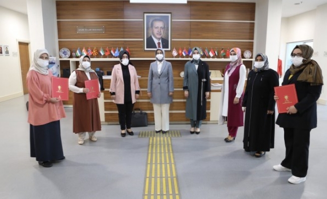 AK Parti Şanlıurfa kadın kollarında yeni isimler!