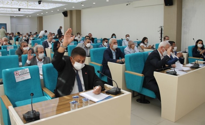 Beyazgül: Belediye aracını kullananlar işten çıkarıldı