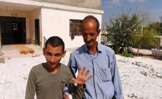 'Engel' nedeniyle okula gidemeyen gencin talebi gerçekleşti!