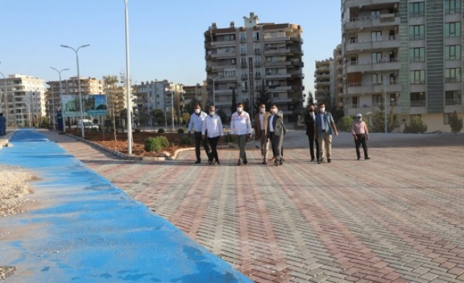 Canpolat Karşıyaka'da! Park çalışmalarını inceledi