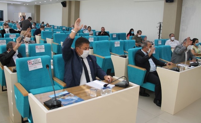 Büyükşehirde komisyon raporları görüşüldü