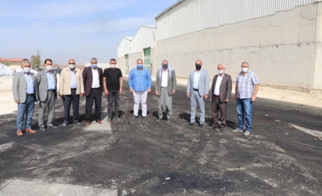 Salih Ekinci çalışmaları inceledi, esnafla görüştü