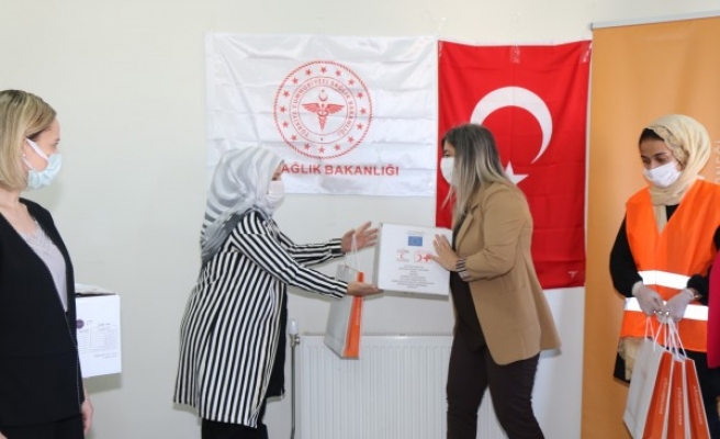 Şanlıurfa'da risksiz gebelik ve bebek eğitimi verildi