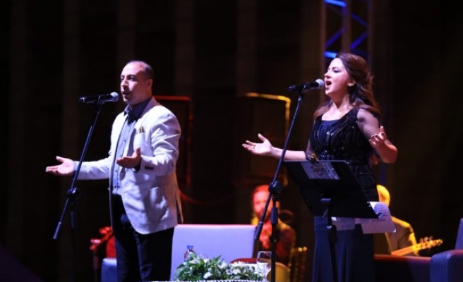 Urfalı sanatçılar ‘Gazelhanlar Gecesi’nde buluştu