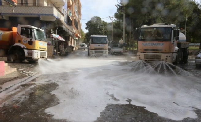 Urfa’nın ilçesinde koronavirüs mücadelesi sürüyor