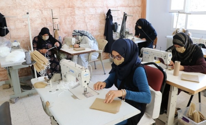 Sınırın öte tarafında gençler için kurslar açıldı