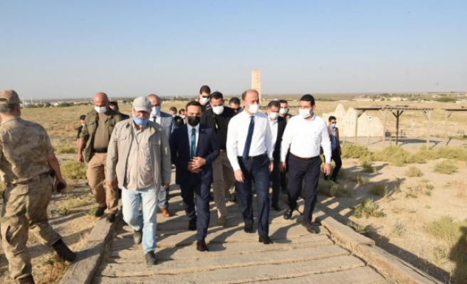 Vali Erin Harran’daki çalışmaları inceledi