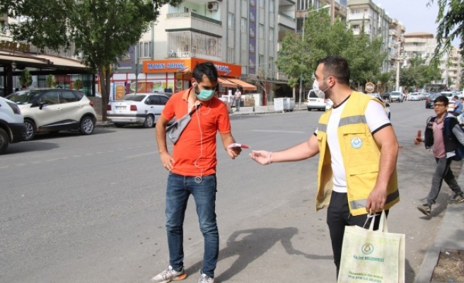 Haliliye’de Cumhuriyet Bayramı unutulmadı: Hediye verildi