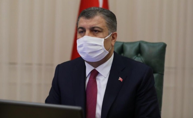 Bakandan uyarı: Maske takın!