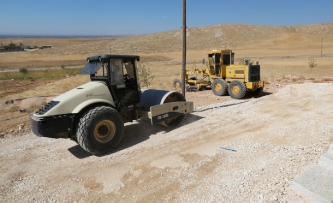 Haliliye’de kış öncesi yol çalışmaları sürüyor