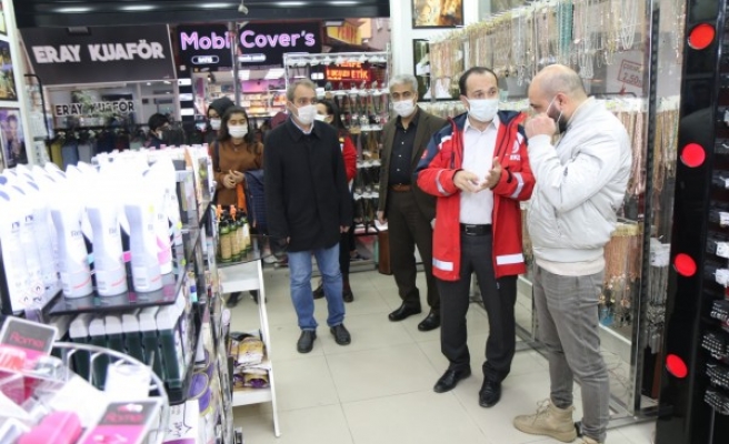 İl Sağlık Müdüründen maske ve mesafe denetimi