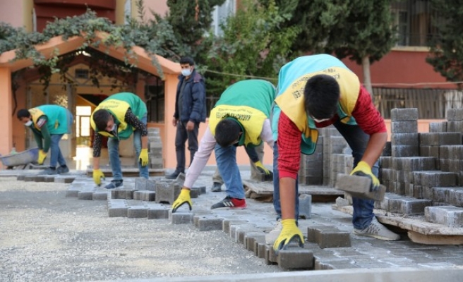 Karaköprü’de yeni yol çalışmaları sürüyor