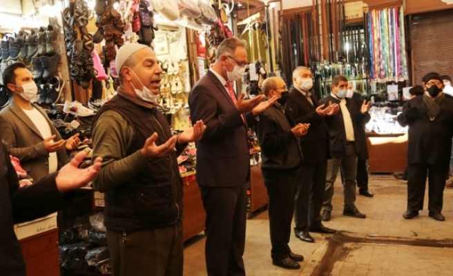 Mehmet Kuş esnaf ve vatandaşlarla buluştu