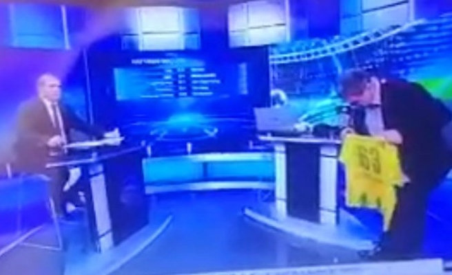 Urfaspor'da hakem krizi! Çadırcı canlı yayına bağlandı