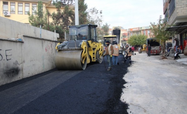 Haliliye’deki asfalt çalışmaları sürüyor