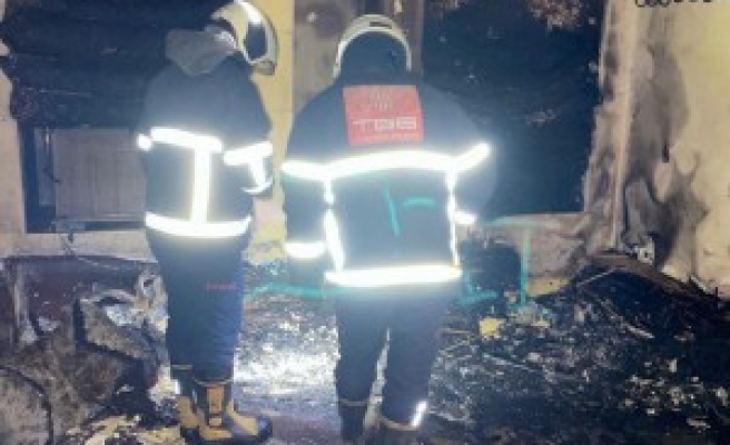 Şanlıurfa'da gece yarısı korkutan yangın