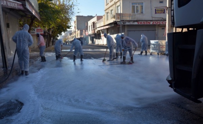 Siverek'te dezenfekte çalışmaları sürüyor