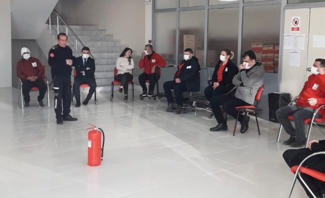Kan Bağışı Merkezinde yangın eğitimi verildi