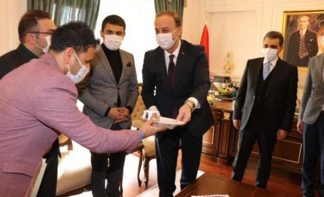 Barış Pınarı FM 1 yaşında: Kutlama yapıldı