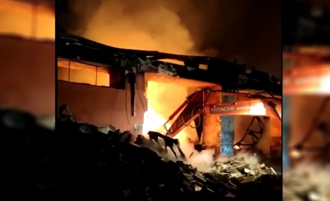 Şanlıurfa'da depodaki yangında son durum!