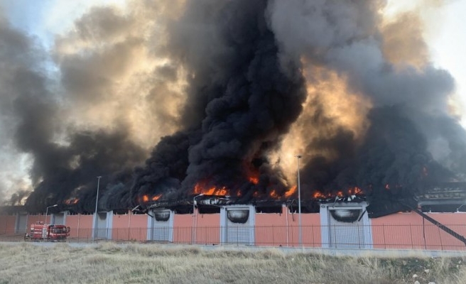 Üniversitedeki yangınla ilgili 'önlem alınmadı' iddiası