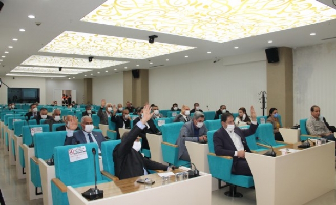 Urfa Meclisinde trambüs gündem oldu!