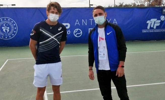 Viranşehirlileri tenisle tanıştırmıştı: Antalya'ya gitti