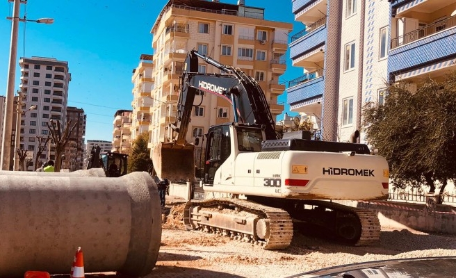 Su sıkıntısı yaşayan mahallede son 2 gün!