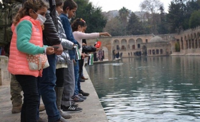 Barış Pınarı çocuklarına moral gezisi