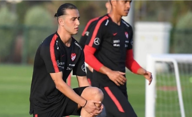 Urfaspor'da bir oyuncu daha ayrıldı