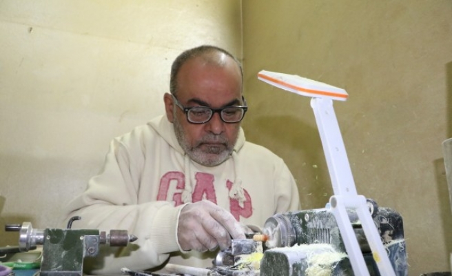 Suriye’de avukat Türkiye’de tesbihçi