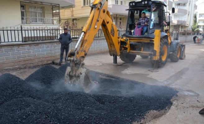 Siverek’te yol yapım atağı