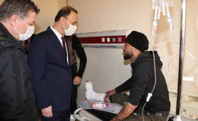 Vali Erin, Patlama Sonrası Telabyad’da İncelemelerde Bulundu