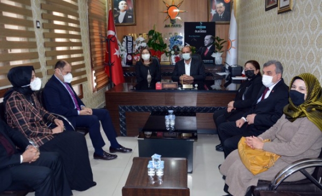 Şahin Siverek Belediyesini ziyaret etti