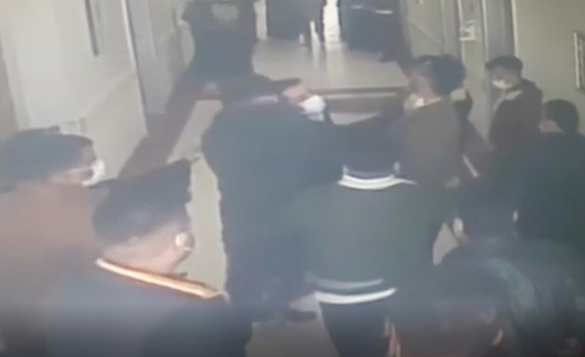 Özel hastanede güvenlik görevlisine saldırı