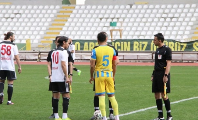 Karaköprü Belediyespor: 2 Siirt İl Özel İdarespor : 2