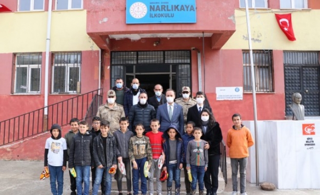 Vali Erin, 15 Şubat’ta açılacak köy okullarını inceledi