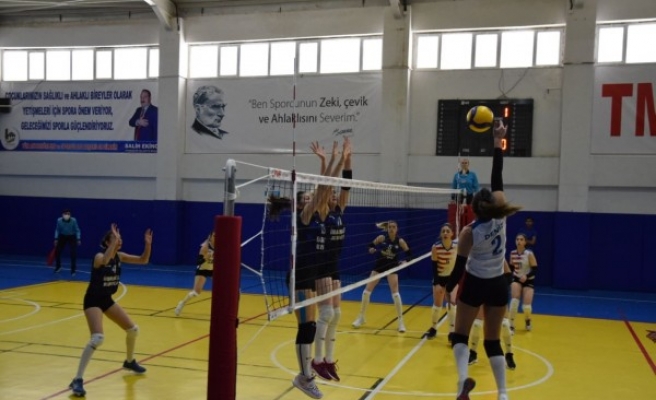 Viranşehir'in file sultanları Play Of yolunda avantaj sağladı